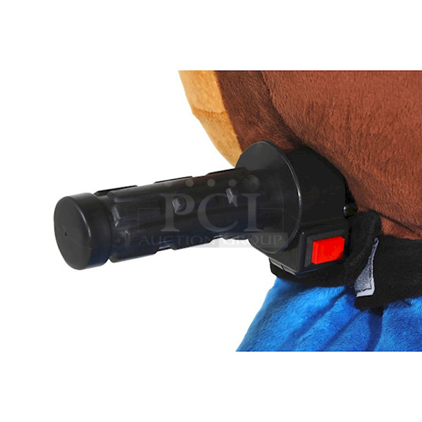 LIMITED EDITION! Paw Patrol 6 Volt Plush Chase Ride-on by Dynacraft with Pup House Included! 28.50 x 14.50 x 26.00 - Image 5 of 9