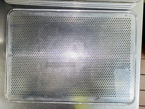 LIKE NEW!! 10/10 Condition 18x13 Perforated Sheet Pan.
18x13x1
 - Image 2 of 2