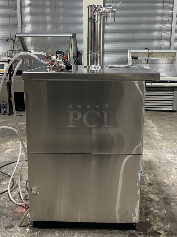 Micro Matic MDD36S-E Pro-Line E-Series 4 Tap Kegerator Beer Dispenser - Stainless Steel,
 - Image 4 of 6