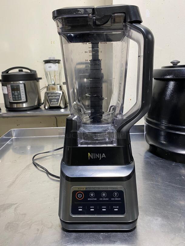 Ninja Professional Plus Blender, 1400 Peak Watts, 3 Functions for Smoothies, Frozen Drinks & Ice Cream with Auto IQ, 72-oz.* Total Crushing Pitcher & Lid ..... Tested and Working