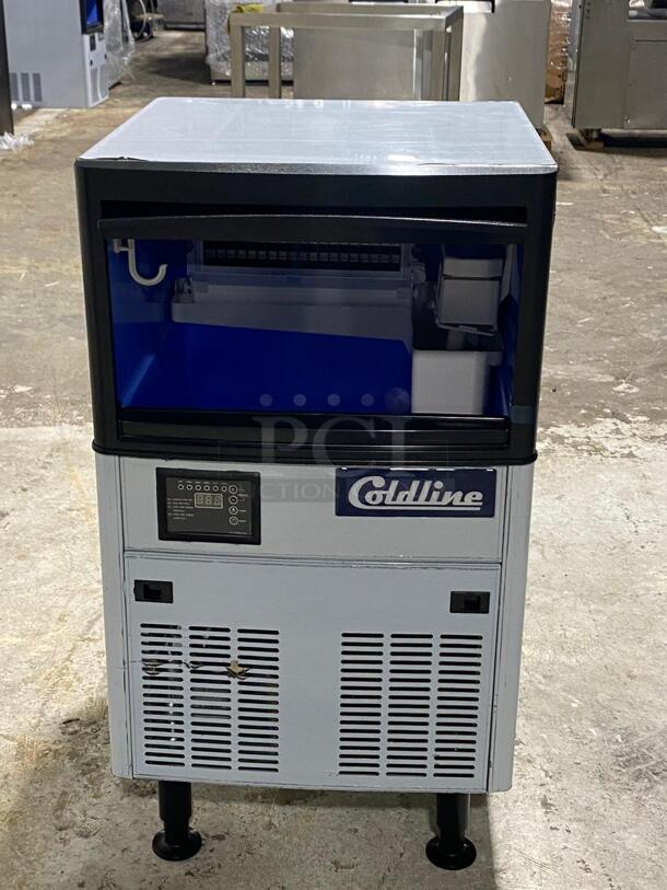 Brand New Scratch & Dent Coldline ICE120 20″ Air Cooled 120 lb. Capacity Cube Shape Ice Machine
 - Image 7 of 7