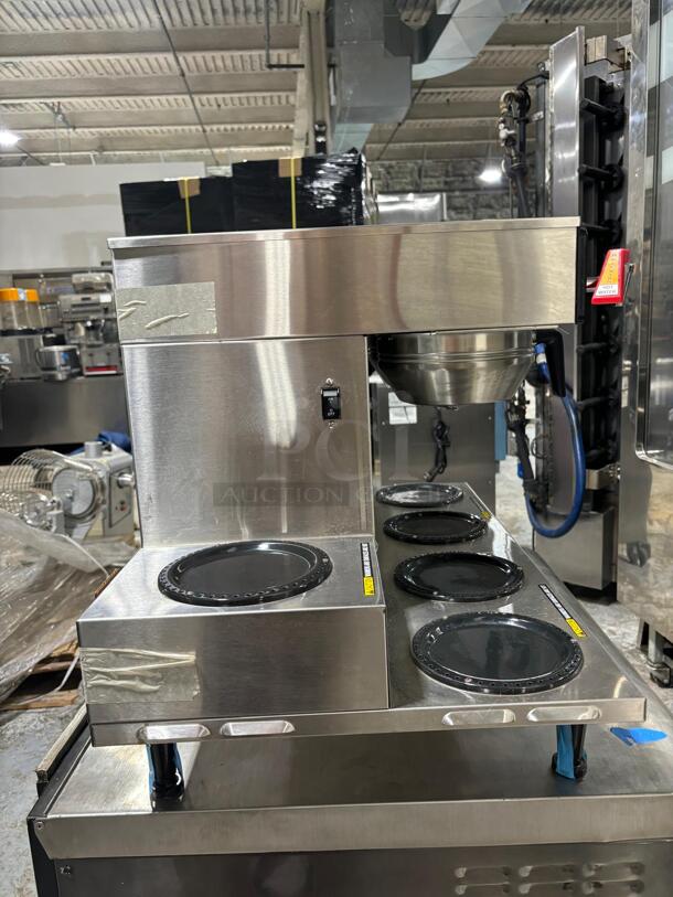 Brand New Bunn 38700.0015 Axiom 0/6 Twin 12 Cup Automatic Coffee Brewer with 6 Lower Warmers - 120/208-240V
 - Image 3 of 5