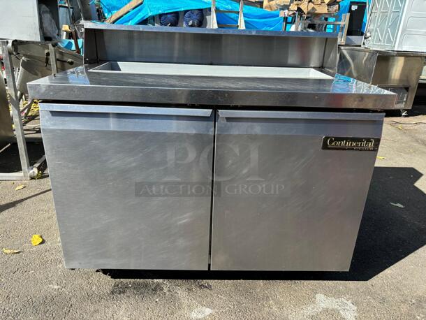 CONTINENTAL REFRIGERATED PREP TABLE USED SALAD COOLER
 - Image 3 of 5