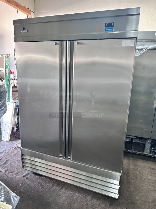 Ascend JFD-48F 48 Cu.Ft Commercial Freezer Reach-In w/ 2 Stainless Doors 115 Volt  - Image 6 of 9