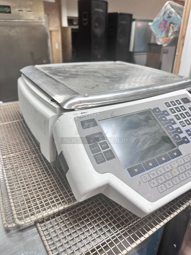 Working Hobart Quantum 30 lb Price Computing Scale - w Printer No Customer Display, 120 v  - Image 2 of 7