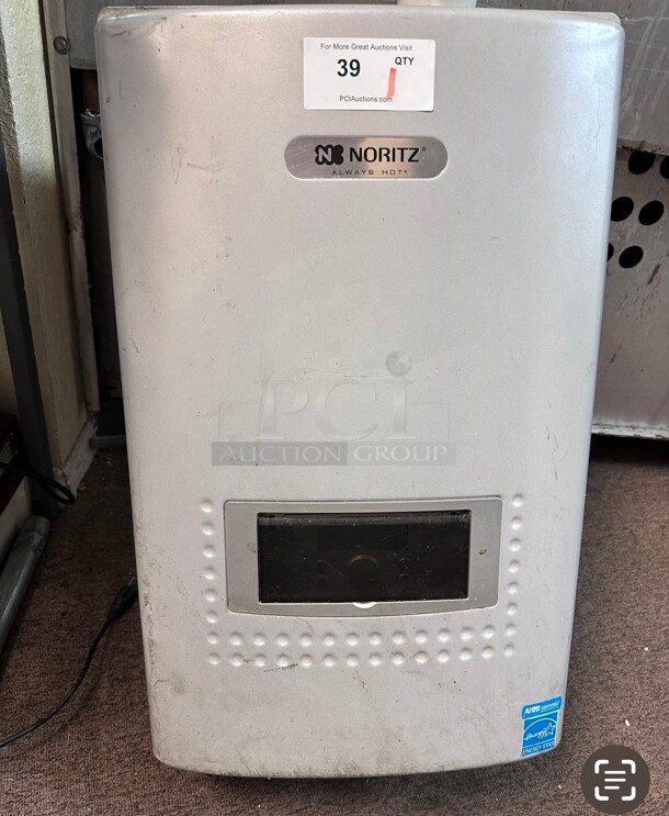 Noritz 11.1 GPM 199900 BTU 120 Volt Commercial Natural Gas Condensing Tankless Water Heater NSF Tested and Working - Image 3 of 7