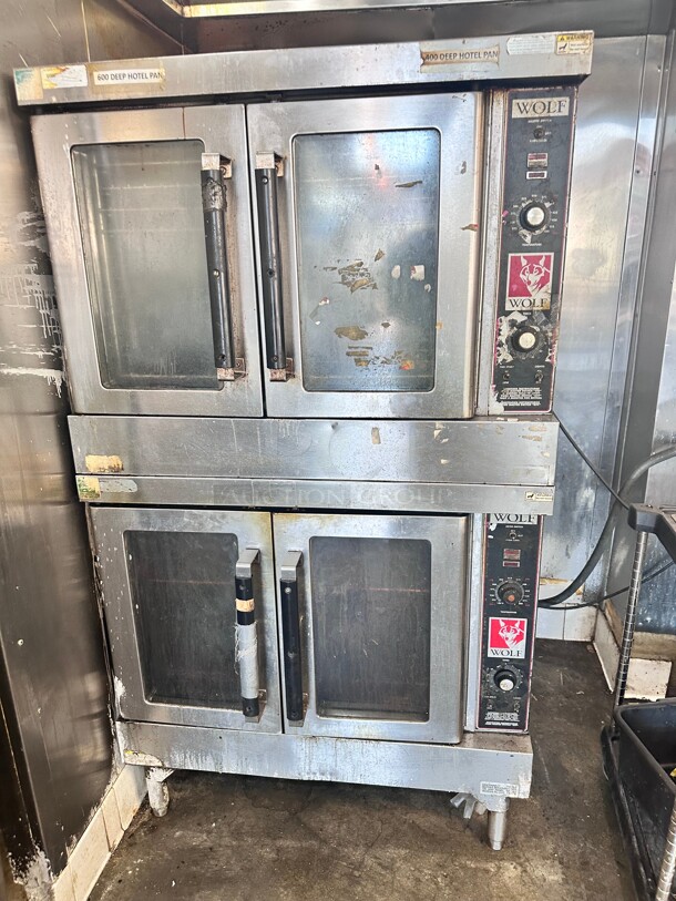 Working Wolf WC44GD Double Full Size Natural Gas Convection Oven - 100,000 BTU - Image 2 of 7