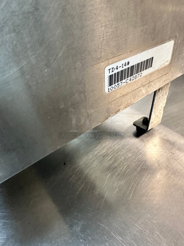 Bunn TD4T 4 gal Square Tall Iced Tea or Coffee Dispenser w/ Handles NSF  - Image 6 of 7