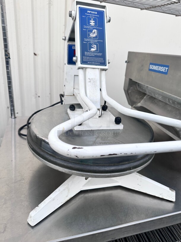 Late Model DoughPro PP1818 Manual Heated  Pizza Dough Press 115 Volt Tested and Working - Image 5 of 6