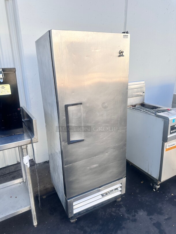 True T-12-HC 25" One Section Reach In Refrigerator, (1) Right Hinge Solid Door, 115v Working - Image 4 of 8