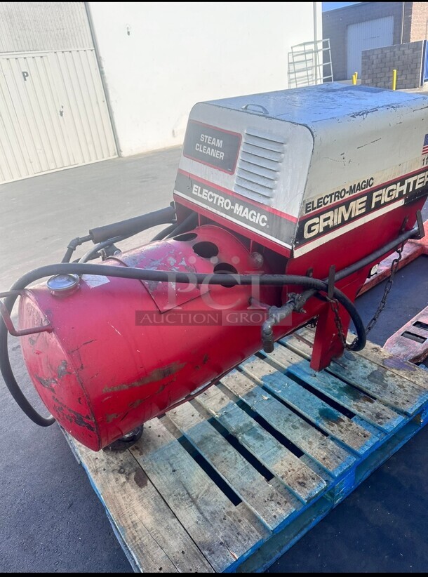 Electro Magic 1100 Dirt Buster Hot Water High Pressure Washer Diesel Tested and Working - Image 8 of 9