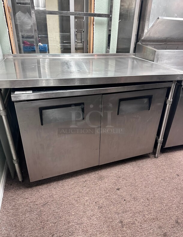 Working True TUC-48F 48 inch W Undercounter Freezer w/ (2) Sections & (2) Doors, 115v - Image 1 of 5