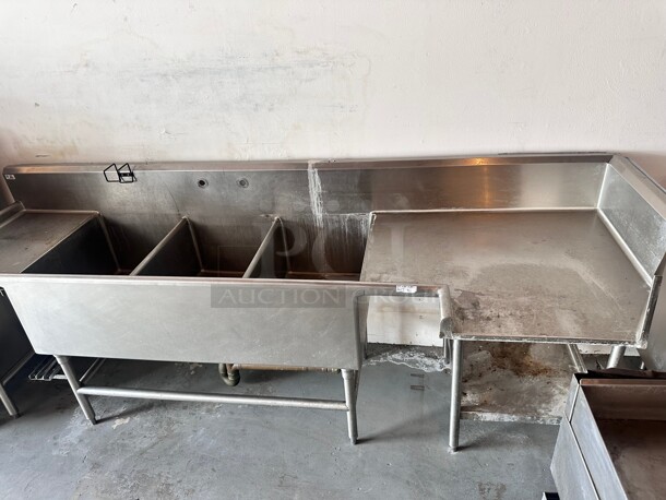 Commercial Stainless Steel Three Compartment Dishwasher Sink 
108x36x28 - Image 4 of 4