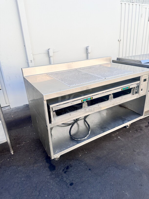 Duke F160 Pass-Through 60" Commercial Food Warmer With Warmer Table Top  220 Volt Working - Image 3 of 8