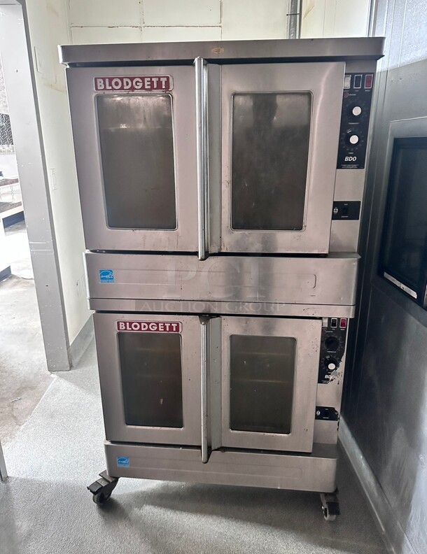 Blodgett BDO-100-G-ES Natural Gas Single Deck Full Size Gas Convection Oven - 45,000 BTU Tested and Working - Image 4 of 4