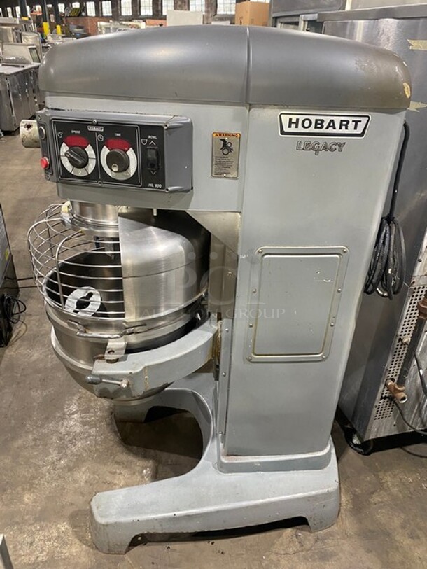 Hobart Legacy Commercial Heavy Duty 60Qt Planetary Mixer! With Mixing Bowl And Bowl Guard! With Spiral Hook And Paddle Attachments! Model: HL600 SN: 311352095 200/240V 60HZ 1/3 Phase - Image 3 of 11