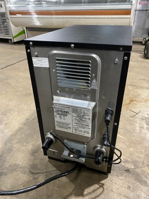 WOW! BRAND NEW! NEVER USED! LATE MODEL! 2022 Merrychef Commercial Countertop Rapid Cook Oven! All Stainless Steel! Model: EIKONE2S SN: 2208213090343 208/240V 60HZ 1 Phase - Image 4 of 10