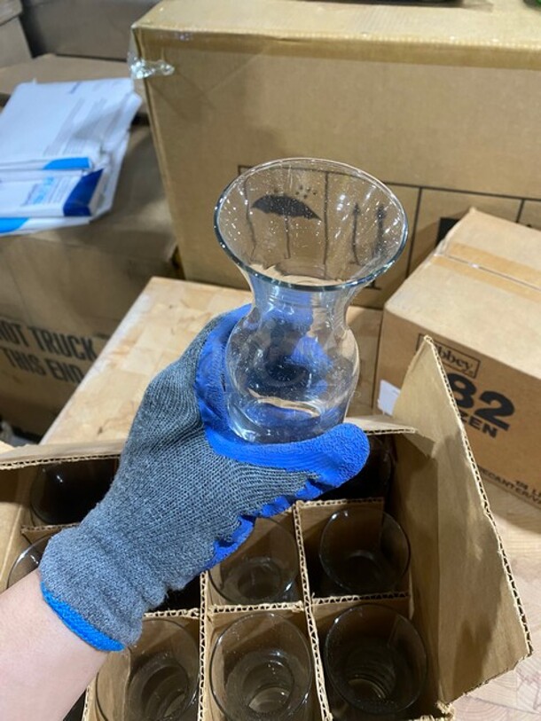 NEW! IN THE BOX! Libbey 1/4 Liter Wine Vase! 2x Your Bid!  - Image 7 of 7