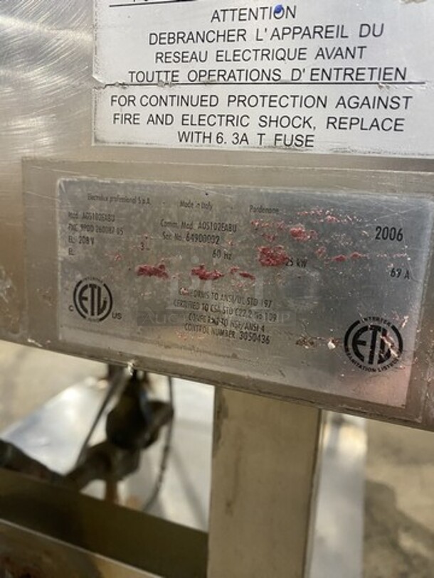 Electrolux Full Size Electric Powered Combi Convection Oven! AIR-O-STEAM Edition! Model AOS102EABU Serial 64900002! 208V 3 Phase! On Stand On Legs!  - Image 9 of 10