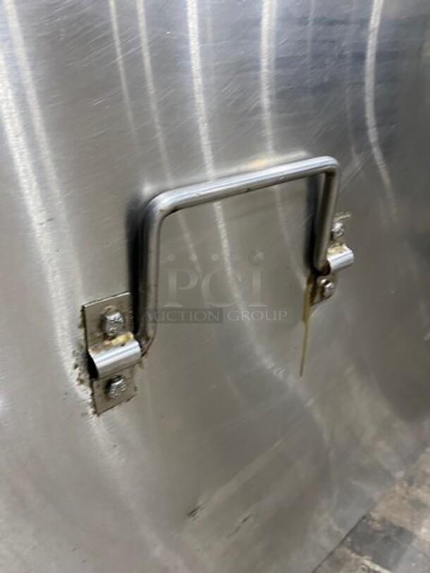 NICE! Bharat Overseas Commercial Gas Powered Tandoor Oven! With Lid! Solid Stainless Steel! On Casters! Model: TD166 - Image 7 of 10