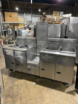 FAB! Pitco Frialator Commercial Natural Gas Powered 4 Bay Deep Fat Fryer! With Middle Fryer Basket Rack! All Stainless Steel! On Casters! Model: SGH50 SN: G10DA010387
