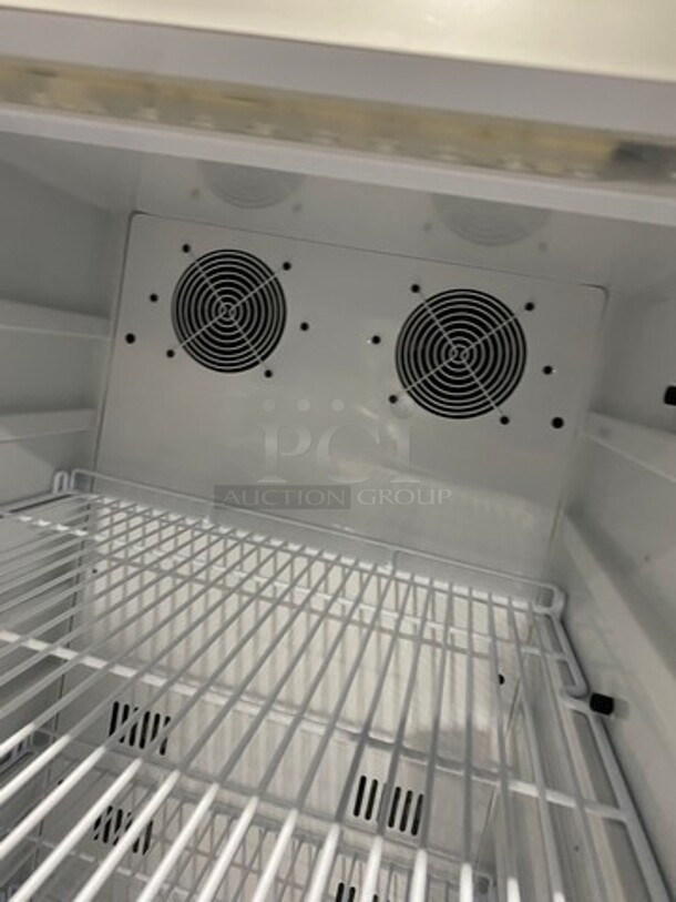 NEW! OUT OF THE BOX! SCRATCH-N-DENT! Whynter Commercial Single Door 10.6 cu. ft. Reach In Cooler Merchandiser! With View Through Door! With Poly Coated Racks! Model: CBM1060XLW 115V - Image 6 of 8