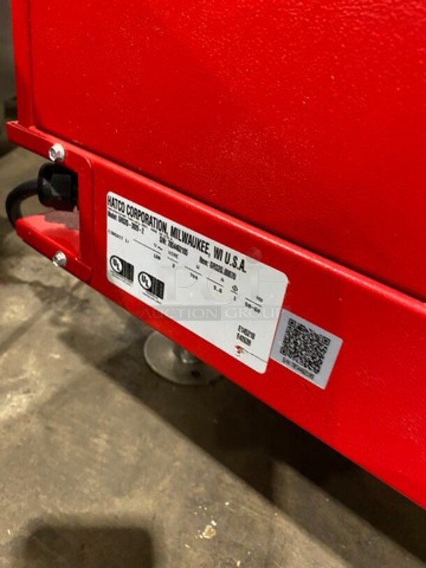 Hatco Commercial Electric Powered Glo Ray Heated Take Out Shelf! On Legs! Model: GRS2G 39202 SN: 7854462105 120V60HZ 1 Phase - Image 7 of 8