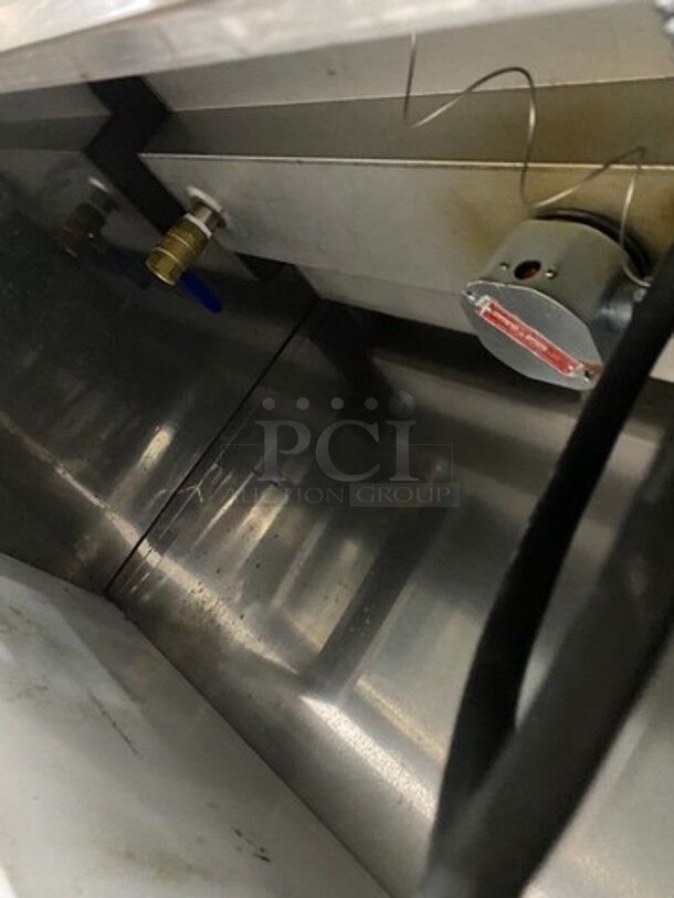 All Stainless Steel Commercial Electric Powered Steam Table! With Sneeze Guard! With Storage Space Underneath! All Stainless Steel! On Legs! Working When Removed! - Image 8 of 9