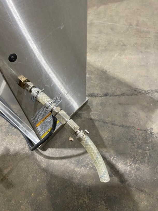 Bunn Commercial Countertop Automatic Air Pot Coffee Brewer! With Hot Water Line! Stainless Steel Body! Model: AXIOMDVAPS SN: AXAP011940 120V 60HZ 1 Phase - Image 9 of 9