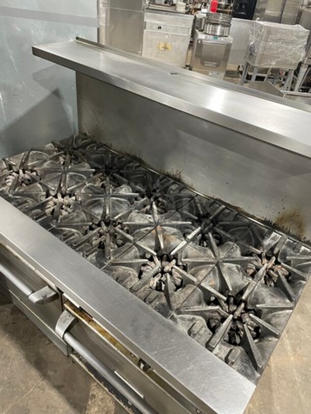 Garland Natural Gas Powered 10 Burner Stove! With Double Full Size Oven Underneath! With Raised Back Splash & Salamander Shelf! Working When Removed!  - Image 5 of 9