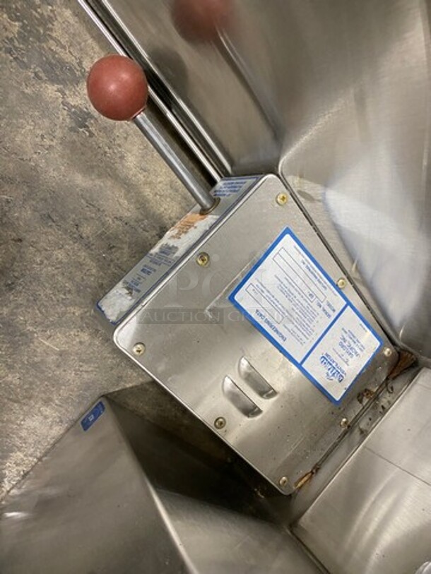 NEW! NEVER USED! Gaylord Heavy Duty Low Profile Commercial Hood! All Stainless Steel! Model: N68 - Image 7 of 8