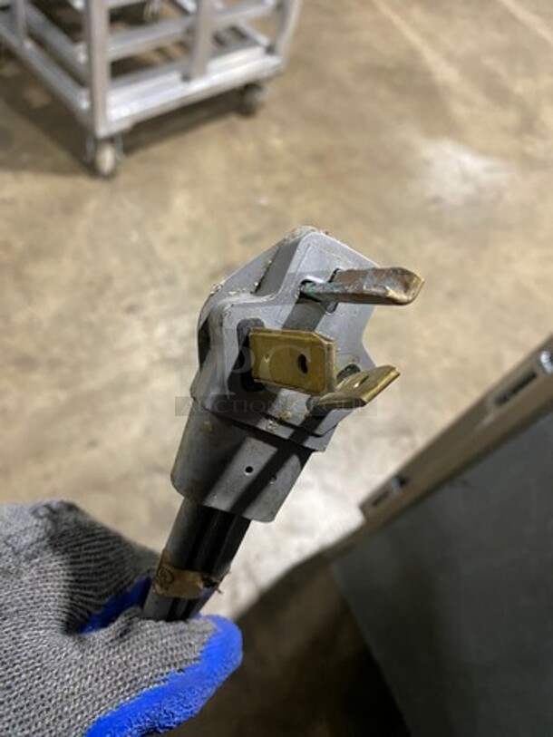 Vevor Commercial Countertop Flat And Grooved Griddle Combo! With Back And Side Splashes! All Stainless Steel! - Image 10 of 10