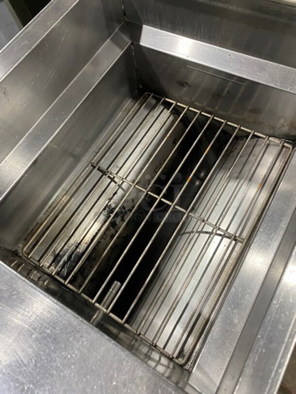 Frymaster Commercial Natural Gas Powered Deep Fat Fryer! All Stainless Steel! On Legs! WORKING WHEN REMOVED! Model: GF14SD SN: 0704FM0279! - Image 6 of 9