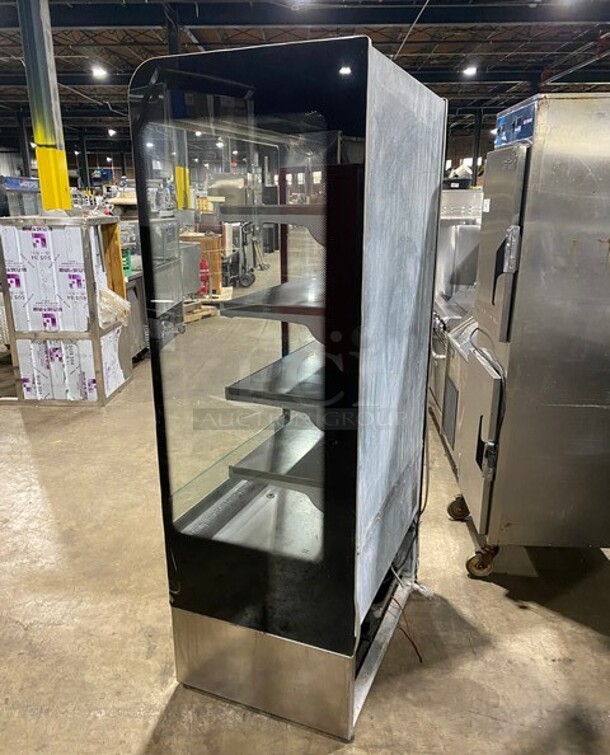 Sifa Commercial Refrigerated Open Grab-N-Go Display Case! With Pull Down Front Cover! Solid Stainless Steel! Model: GAEP6L096N0710 220/240V - Image 3 of 8