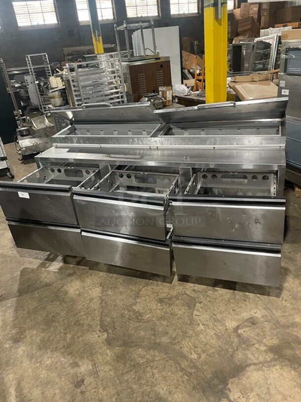 Nice All Stainless Steel SilverKing Pizza Prep table ! 115V 60HZ Model: SKPZ9201 Serial: SBCM145050B - Image 5 of 9