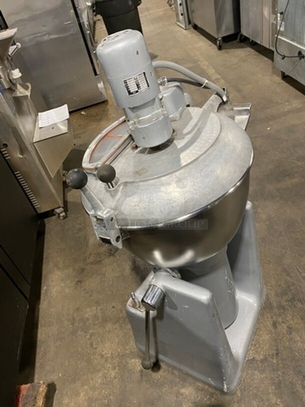 WOW! Hobart Commercial Heavy Duty VCM Vertical Cutter/Mixer/Mincer! All Stainless Steel! Model: VCM40E SN: U1841 220V 60HZ 3 Phase - Image 4 of 9