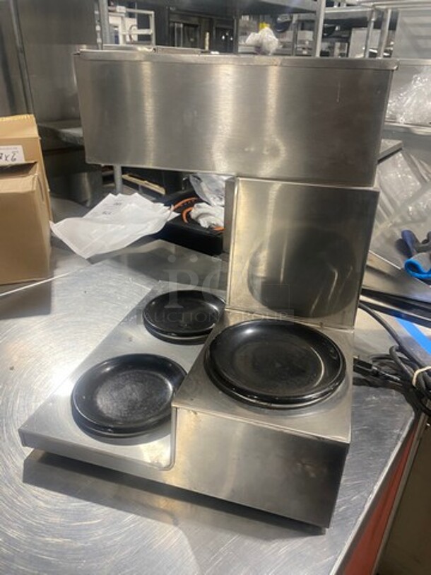 Bloomfield Commercial Countertop Coffee Brewing Machine! With 3 Coffee Pot Warming Stations! All Stainless Steel! - Image 4 of 8