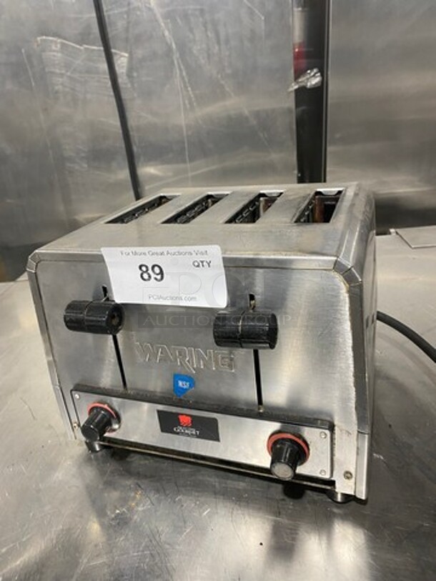 Waring Commercial Countertop Heavy Duty 4 Slot Toaster! Model: WCT800  120V