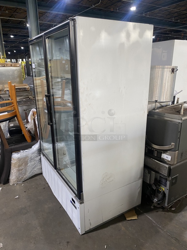 MASTER-BILT Metal Commercial 2 Door Reach In Freezer Merchandizer! MODEL:BLG-48HD SN:LV486729!  - Image 2 of 10