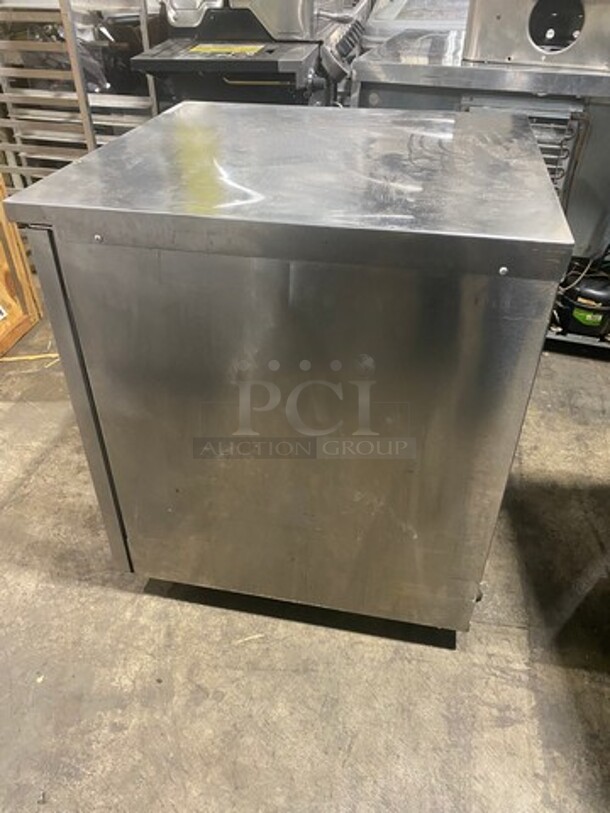 Delfield Commercial Single Door Lowboy/Worktop Cooler! All Stainless Steel! Model: 406STAR2 SN: 1205152000463 115V 60HZ 1 Phase - Image 4 of 10