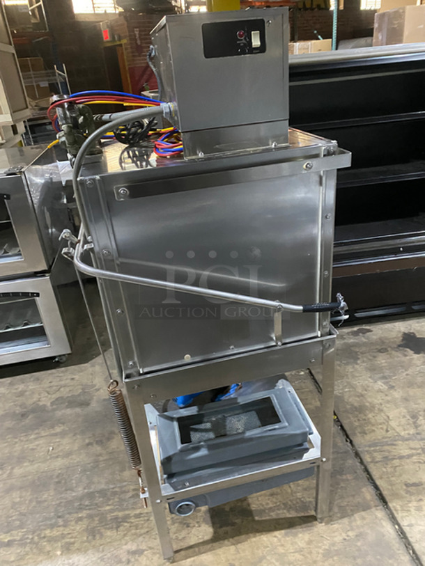 Jackson Commercial Pass-Through Dishwasher! All Stainless Steel! On Legs! Model: CONSERVERI SN: 6947MC 115V 60HZ 1 Phase - Image 4 of 12