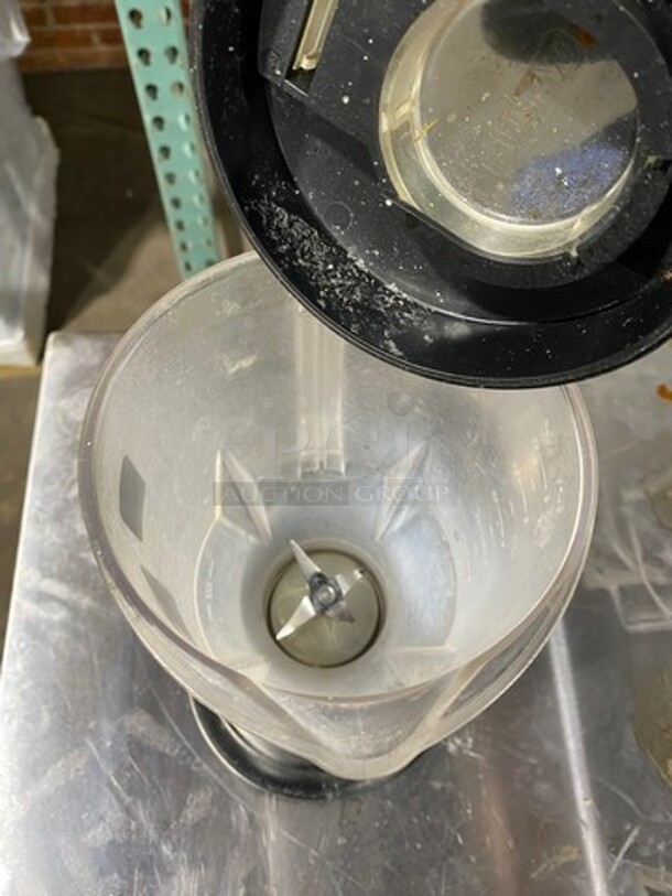 Waring Commercial Countertop Bar Blender! With 48 OZ Pitcher And Lid! - Image 3 of 7