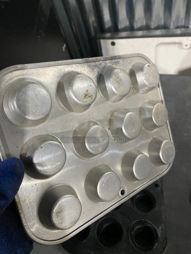 All One Money! Stainless Steel Cup Cupcake/Muffin Baking Pan! - Image 5 of 6