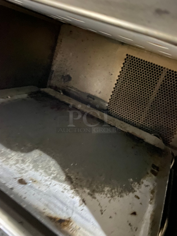 NICE! 2016 Turbo Chef Commercial Countertop Rapid Cook Oven! On Legs! Model: NGO SN: NGOD25931 208/240V 60HZ 1 Phase - Image 7 of 9