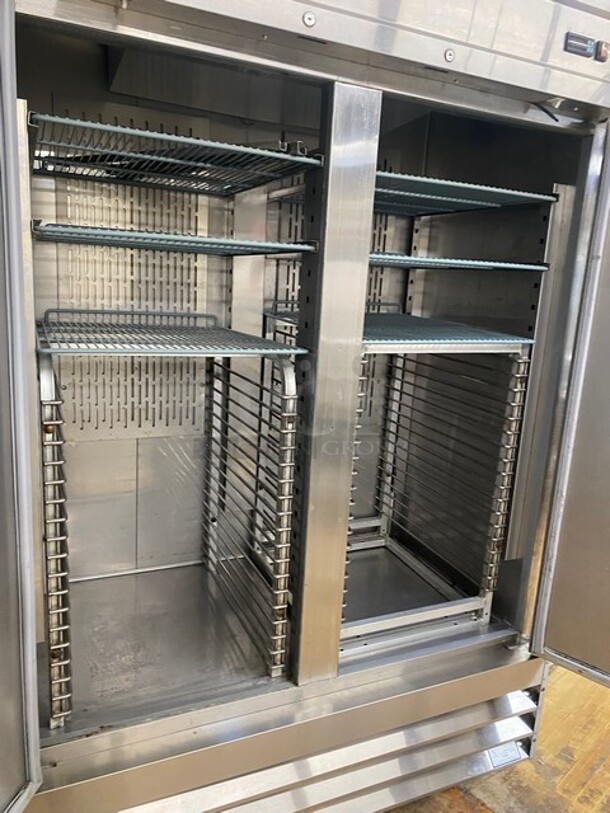 Avantco Stainless Steel Commercial 2 Door Reach In Freezer w/ Poly Coated Racks on Commercial Casters! Working When Removed! MODEL 178CFD2FF - Image 5 of 8