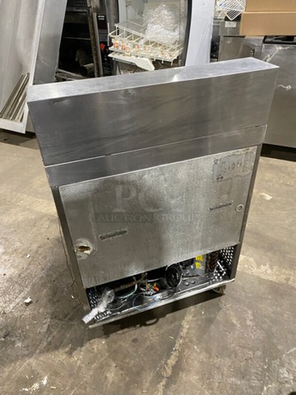 Avantco Commercial Refrigerated Sandwich Prep Table! Single Door Storage Space Underneath! All Stainless Steel! On Casters! Model: 178SCL1 115V - Image 4 of 7