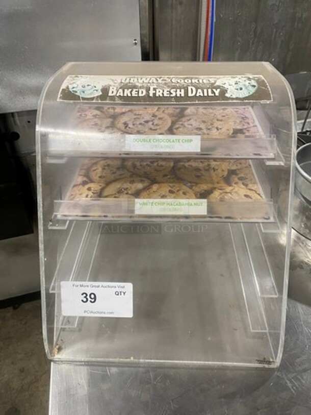 Countertop Dry Display Case Cookie Merchandiser! With 2 Clear Poly Trays!