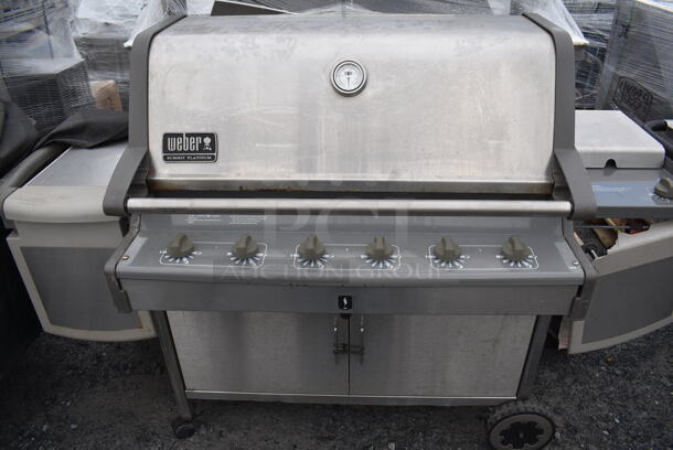 Weber Summit Platinum 5270001 Metal Outdoor Propane Gas Powered Grill w/ Right Side Single Burner Range on Commercial Casters. Comes w/ Cover. 68x26x46