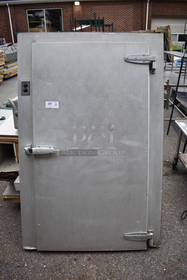 6'x8'x6' Walk In Cooler Box w/ Copeland RRT81C1E-PFA-959 Compressor and Bohn ADT065A Condenser. Does Not Have Floor. 115 Volts, 1 Phase
