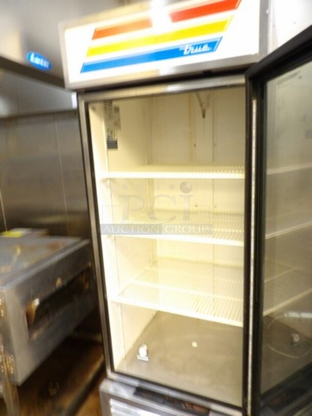 True Single (Glass) Door, Stainless, Upright, Reach-In Cooler. TESTED AND WORKING 

Model GDM-26-HC~TSL01. 

7'5"(H)x2'5.5"(W)x2'5"(D) - Image 5 of 6